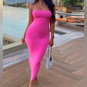 Pink bodycon dress